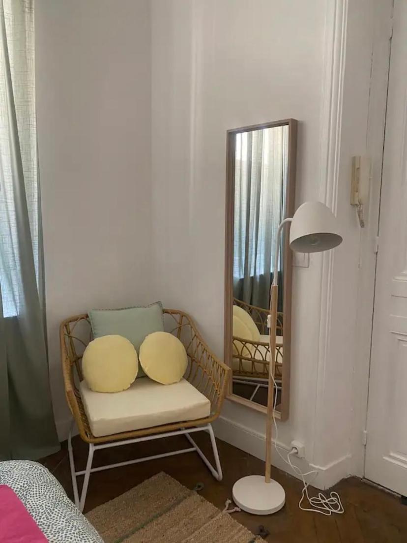 Appartement Moderne Quartier Saint Lazare パリ エクステリア 写真